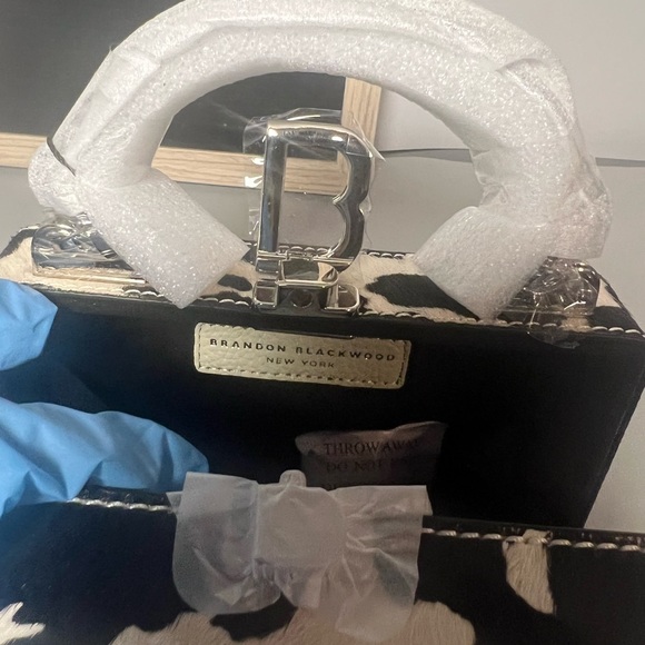 Brandon Blackwood cow print mini Kendrick trunk - Picture 7 of 13